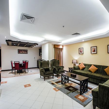 Itlala Alsharq For Serviced Apartments Dammám Kültér fotó